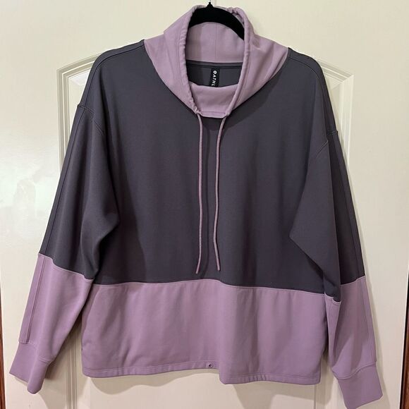 ATHLETA Hermosa Mock Neck Sweatshirt Shale/ Flora Mauve Women’s Size Small - Picture 3 of 8